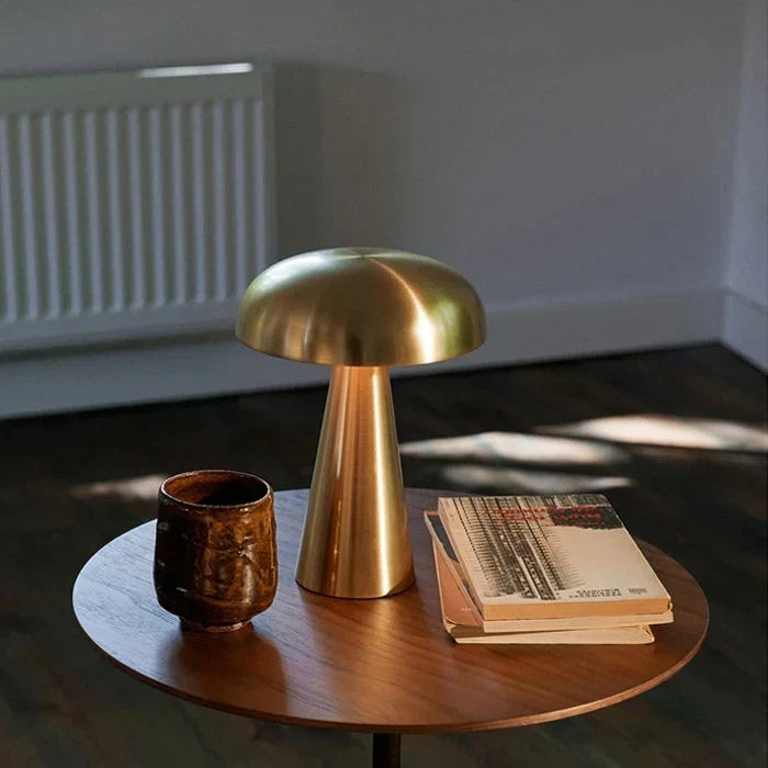 Genopladelig Bordlampe med Touch og 3 Lysstyrker