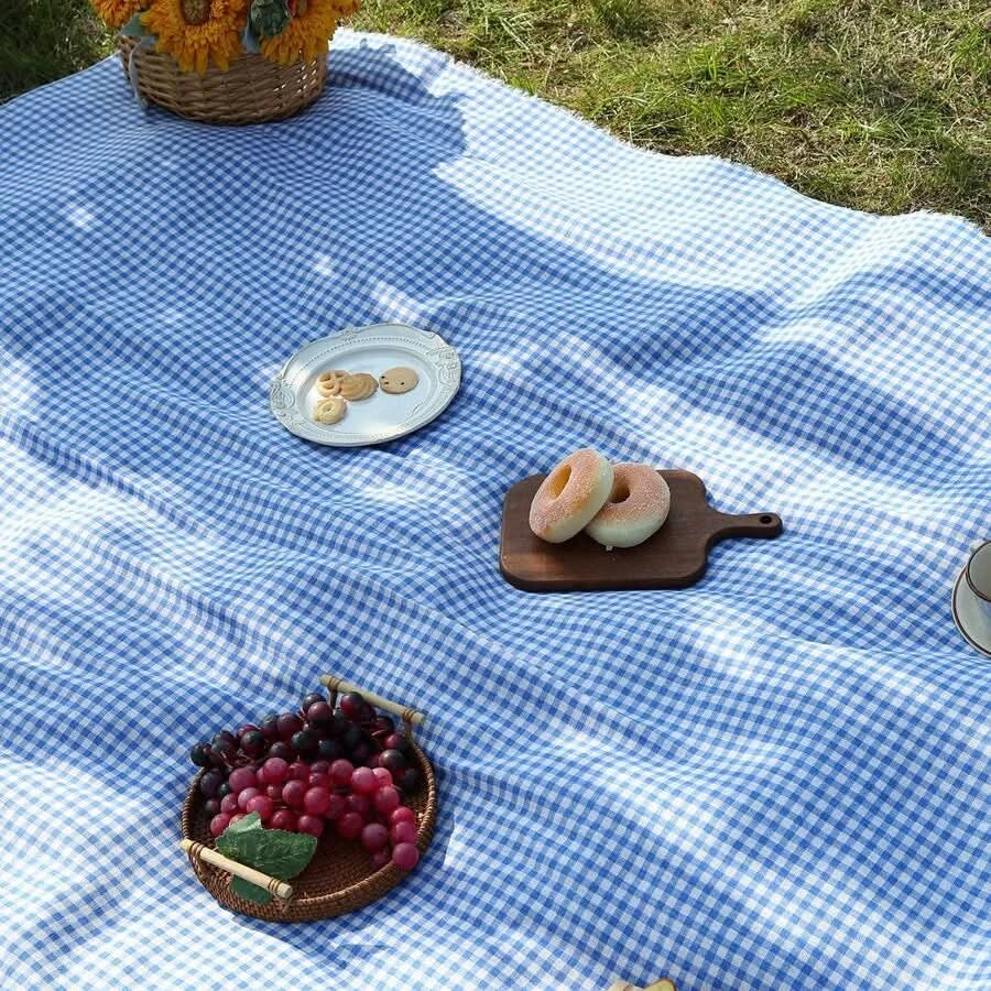 Let Udendørs Ternet Picnicmåtte med Hurtigtørrende Polyester og Rejsevenligt Design
