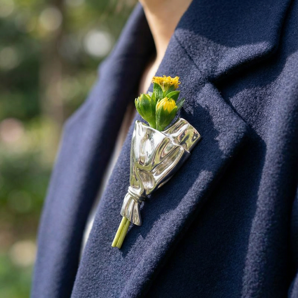 Bærbar Blomsterbroche med Miniaturevase