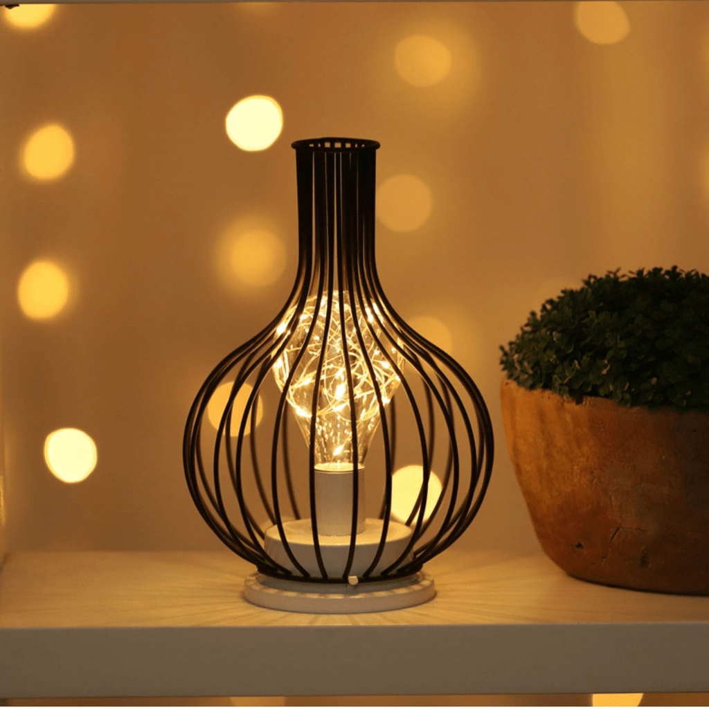 Kabelløs LED Bordlampe med Dæmpning og Elegant Akku‑Design