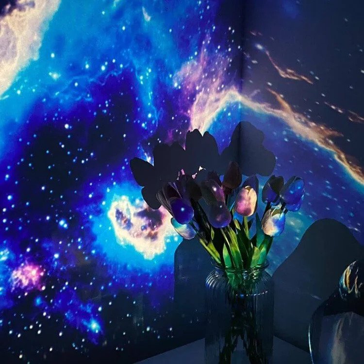 Galaxy Projektor med Stjerne- og Nebulaeffekter for Rolig og Stemningsfuld Belysning