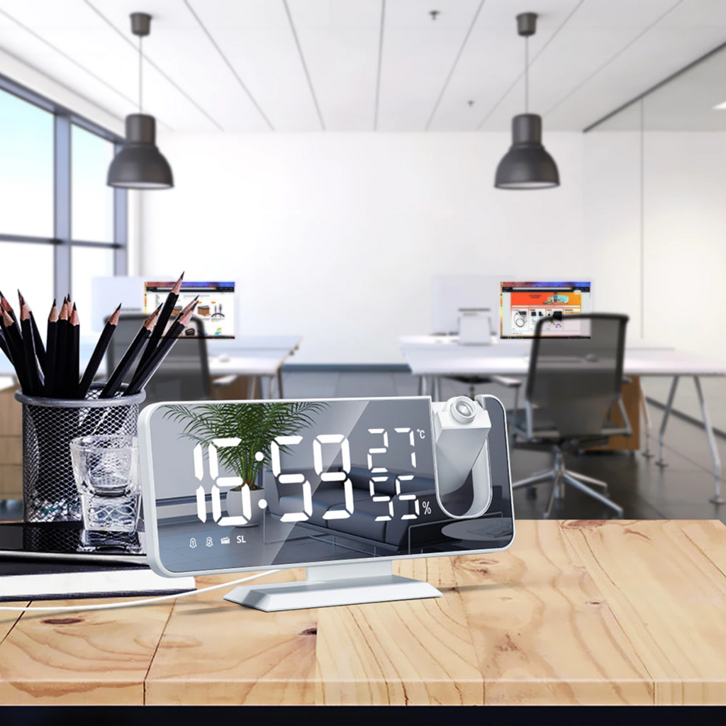 Vækkeur Med Tidsprojektion, LED-Display Og Multifunktionelt Design