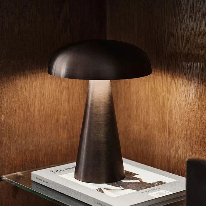 Genopladelig Bordlampe med Touch og 3 Lysstyrker