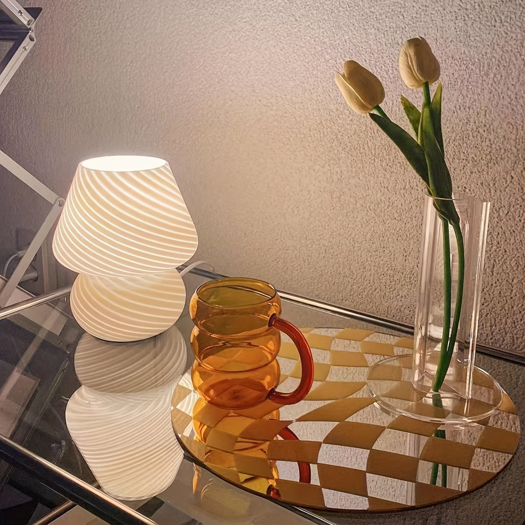 Glasbordlampe med Blødt Stemningslys og Retroform