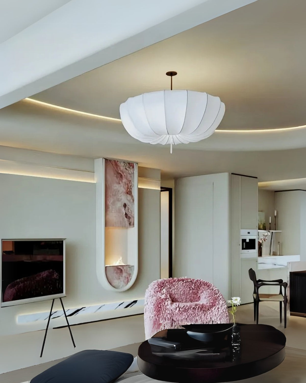 Loftlampe med Blød Skyform og Elegant Atmosfærisk Silhuet