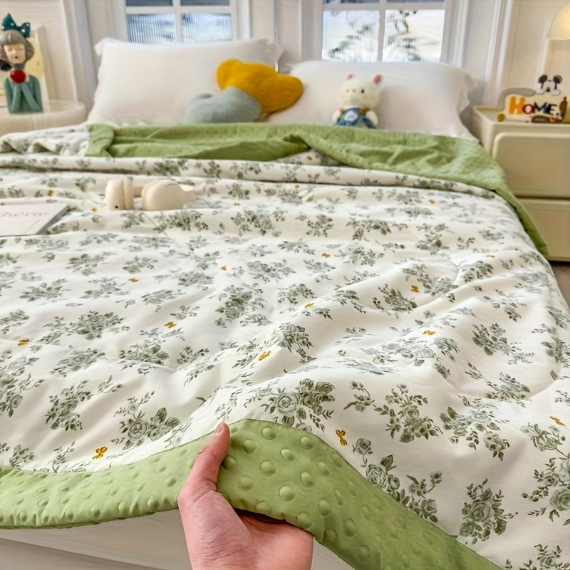 Sommerdyne i Polyester med Åndbar Komfort og Elegant Blomstermønster