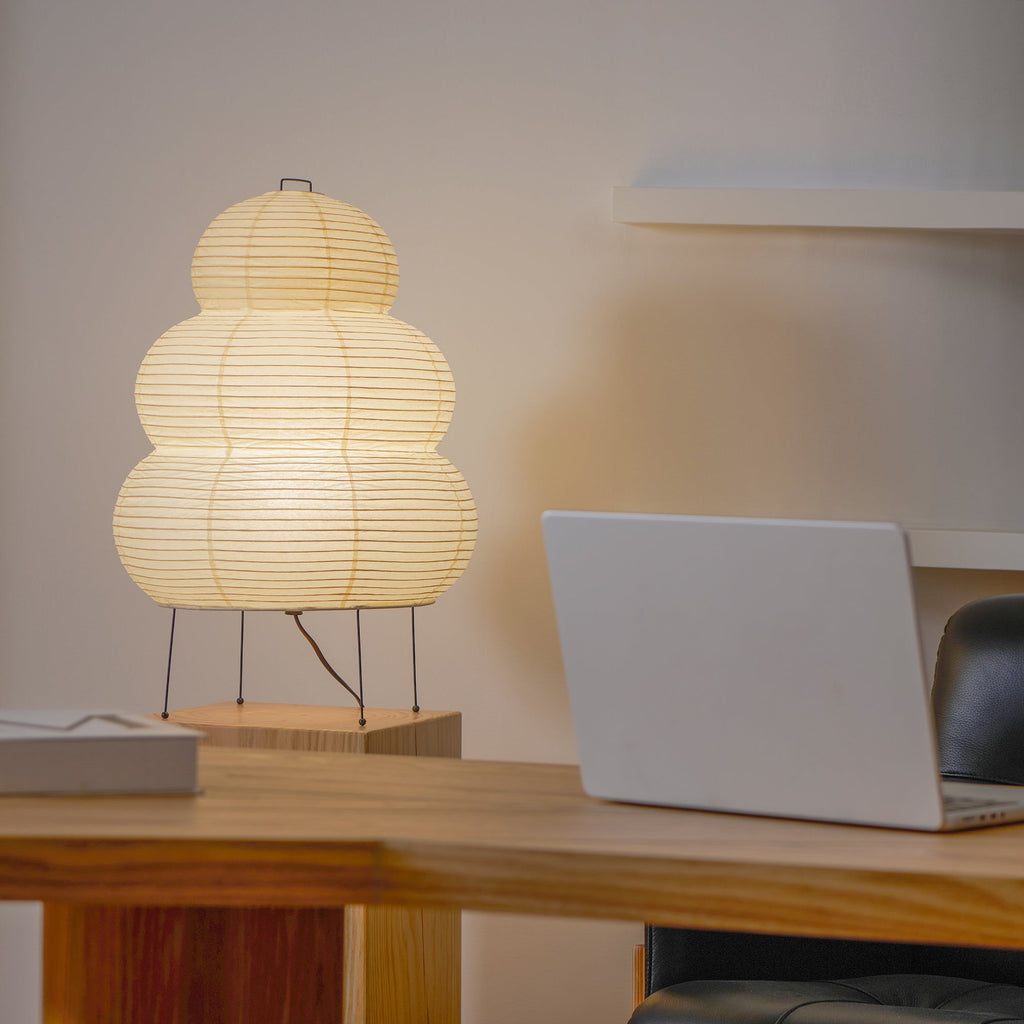 Stående LED Lampe Med Originalt Design Og Blødt Lys