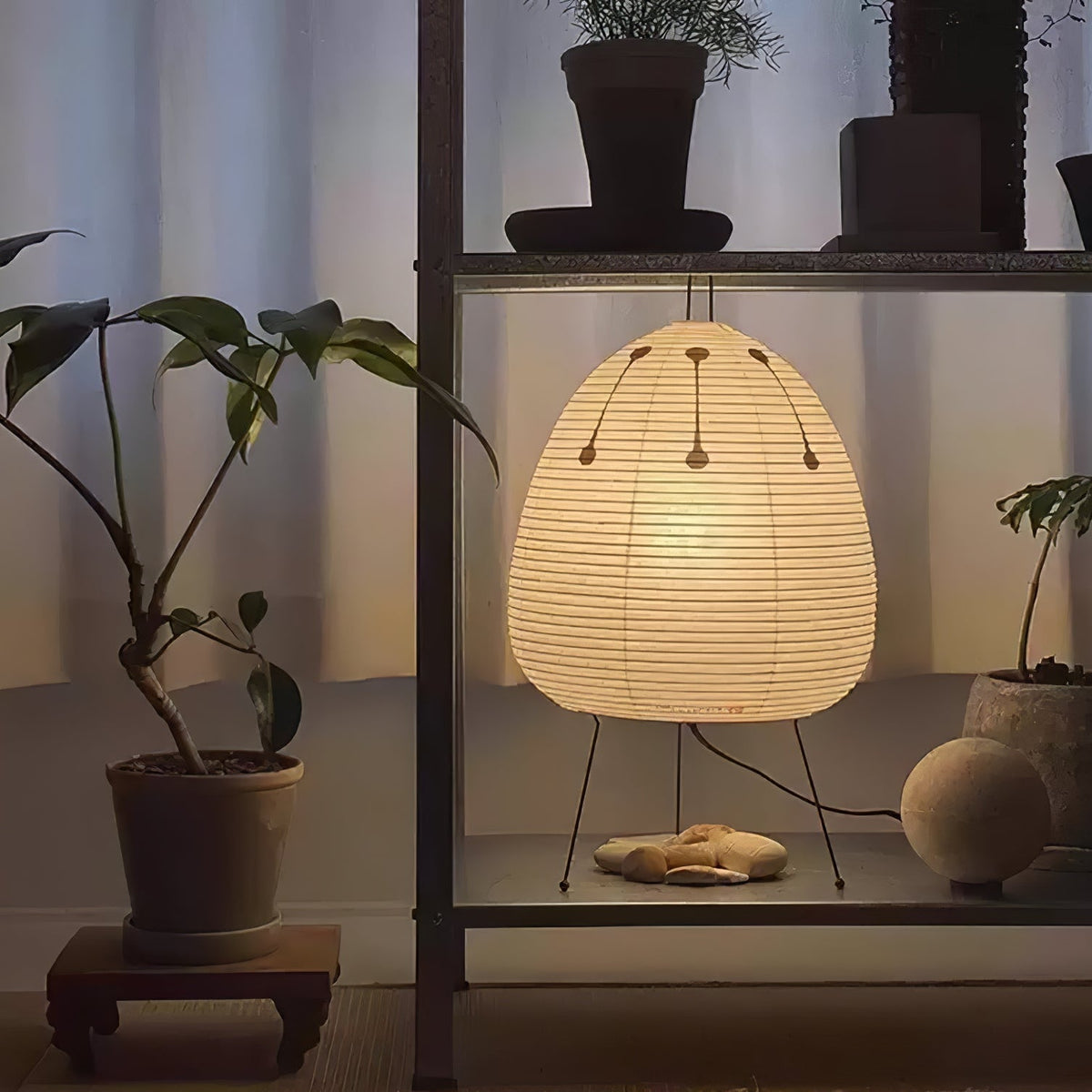 Stående LED Lampe Med Originalt Design Og Blødt Lys