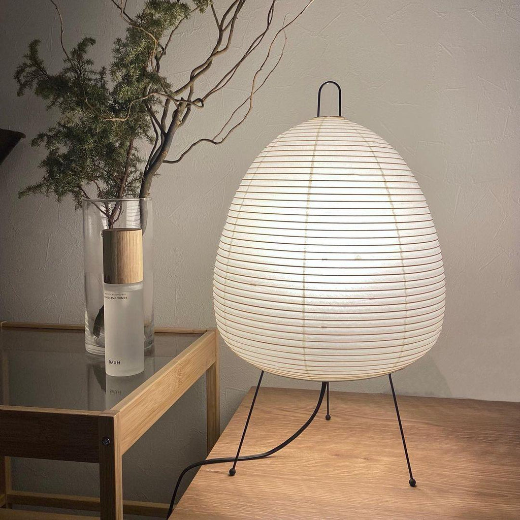 Stående LED Lampe Med Originalt Design Og Blødt Lys