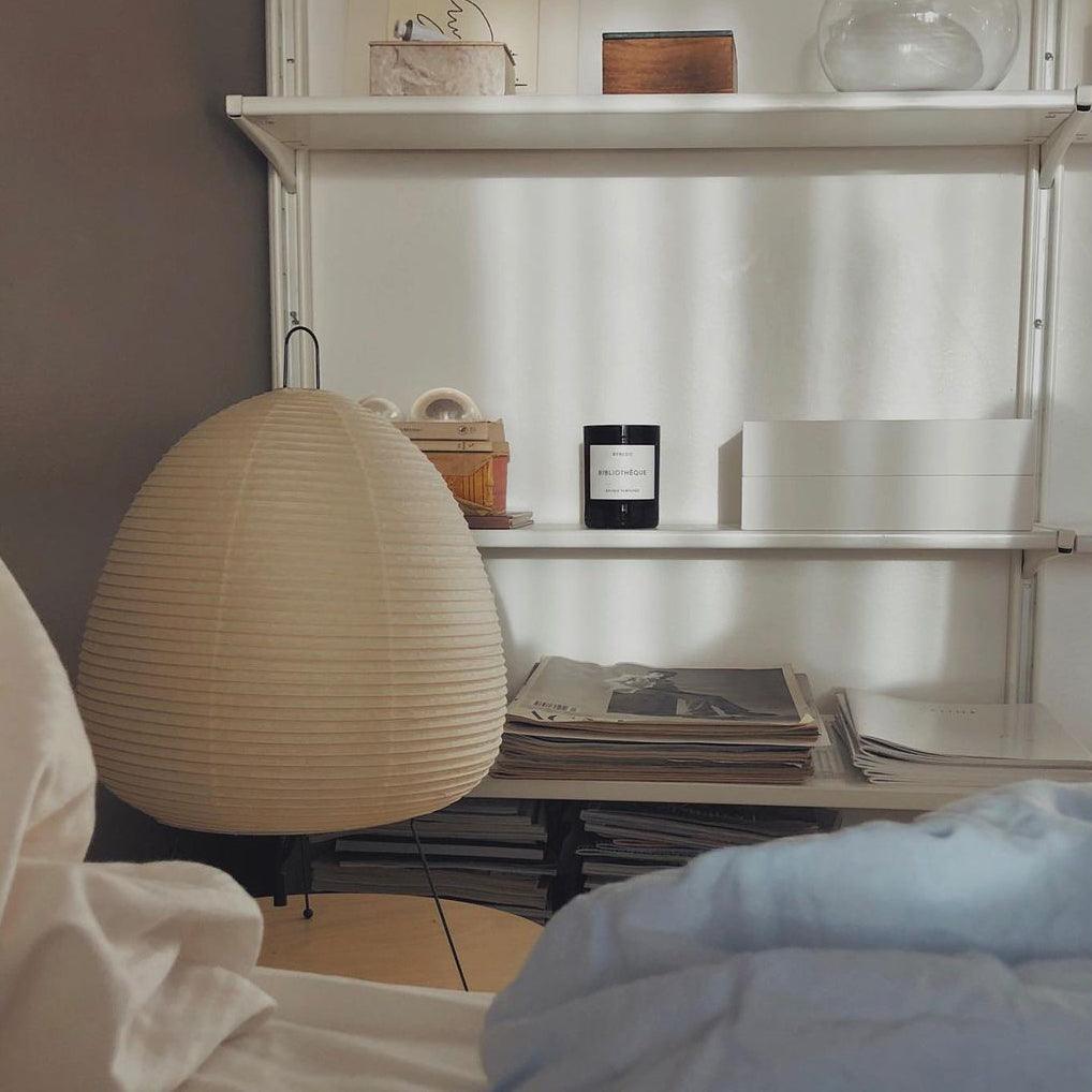 Stående LED Lampe Med Originalt Design Og Blødt Lys