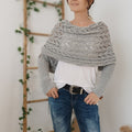Strikket Skuldersjal Med Ærmer Til Komfort Og Elegant Styling