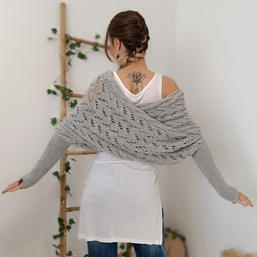 Strikket Skuldersjal Med Ærmer Til Komfort Og Elegant Styling