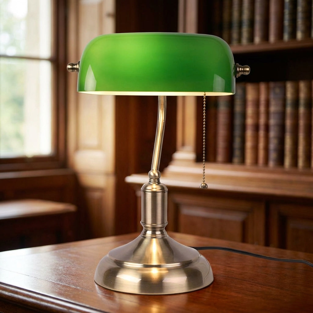 Bordlampe Glas Metal Klassisk Silhuet Med Varm Belysning Og Robust Konstruktion
