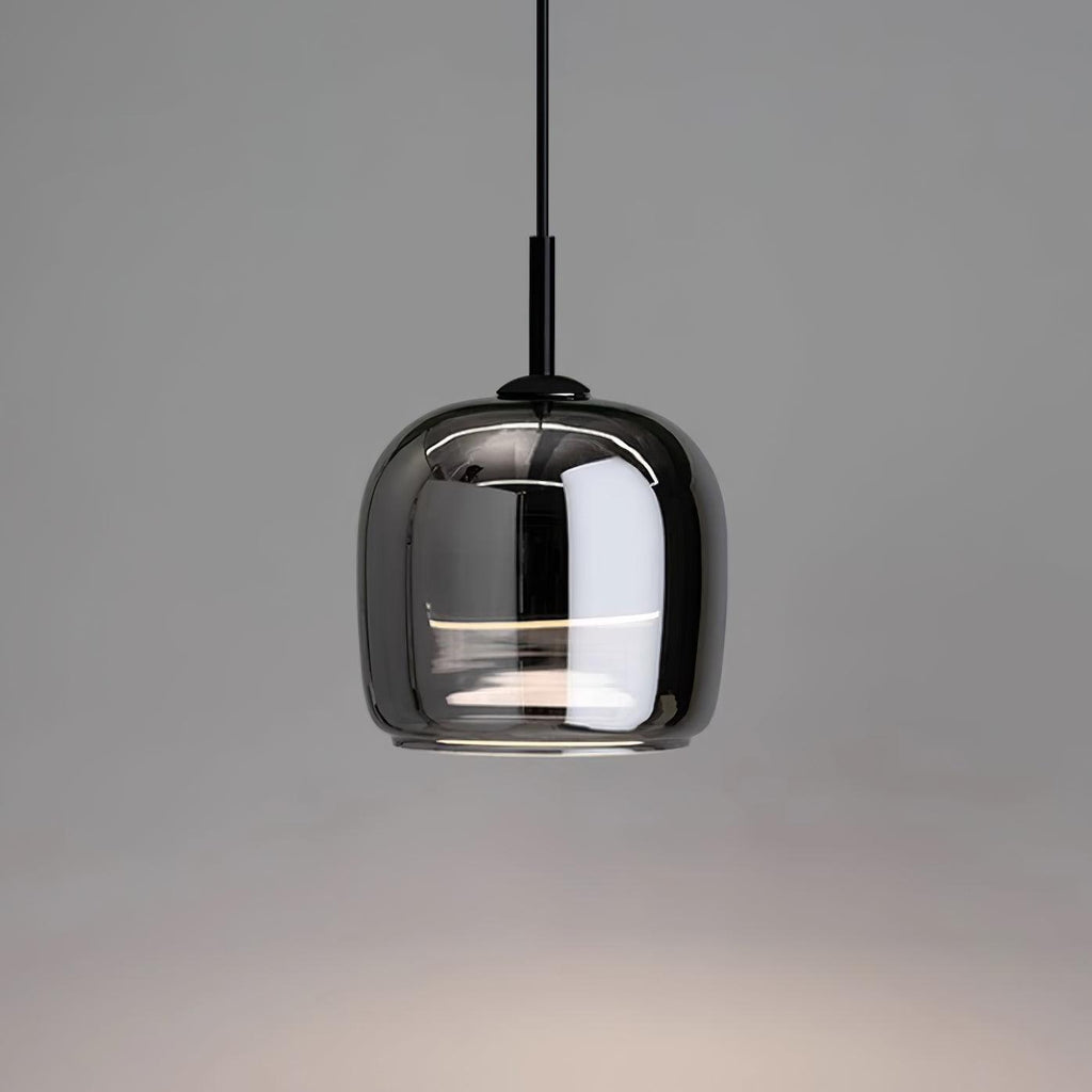Moderne LED Pendellys Med Røgfarvet Glas Og Elegant Diffuser