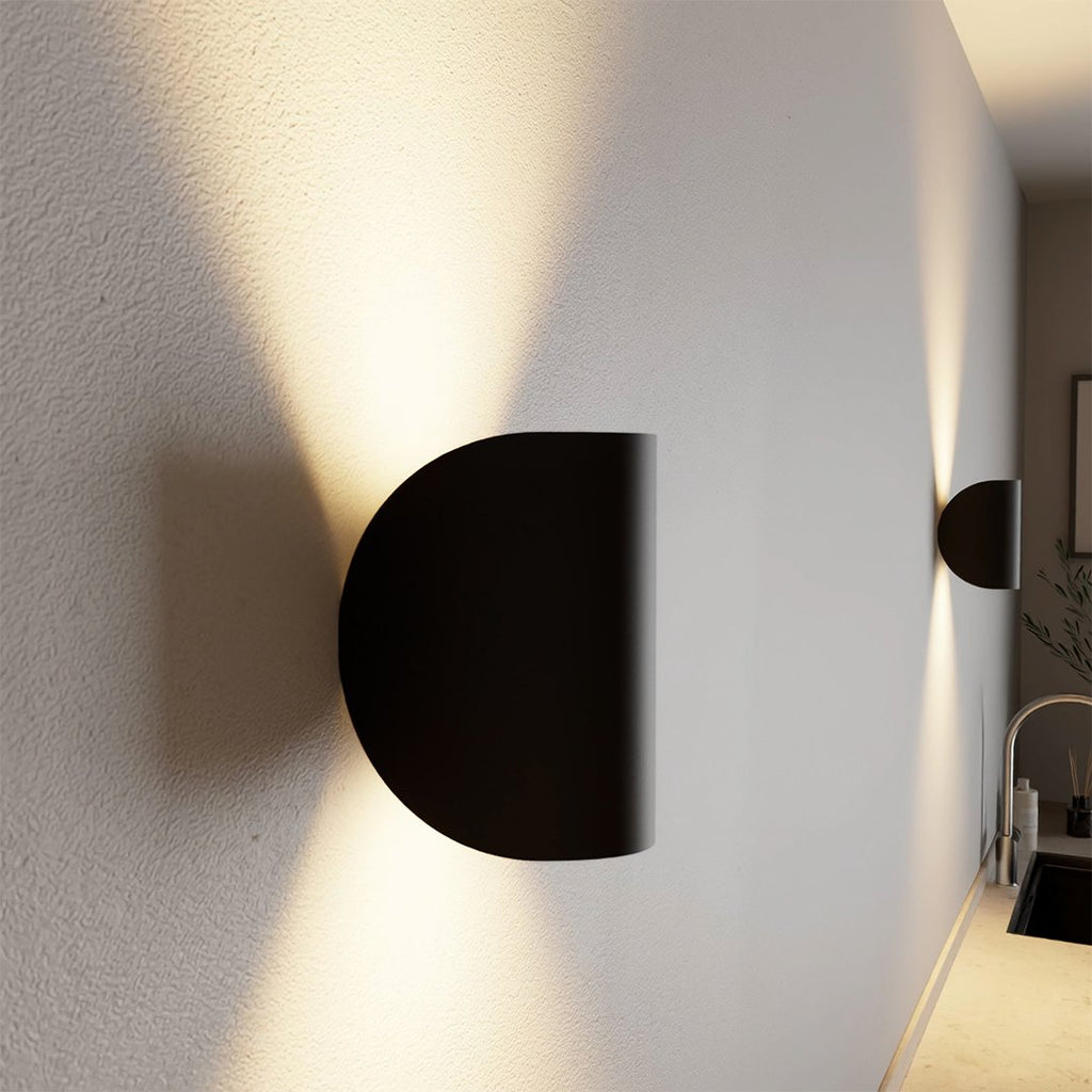 Drejbar LED‑væglampe i Skandinavisk Design