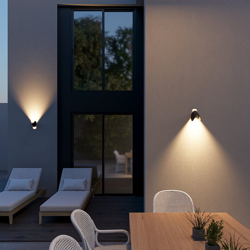 Drejbar LED‑væglampe i Skandinavisk Design