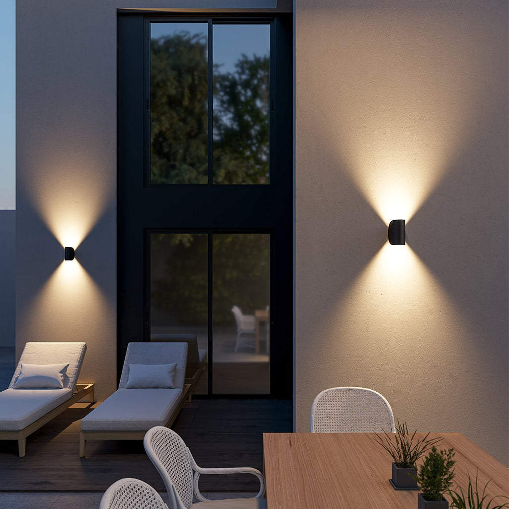 Drejbar LED‑væglampe i Skandinavisk Design