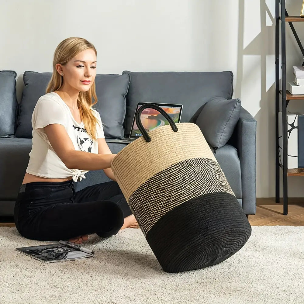 Flettet Vasketøjskurv I Bomuld Med 58 Liter Kapacitet Og Sammenfoldeligt Design