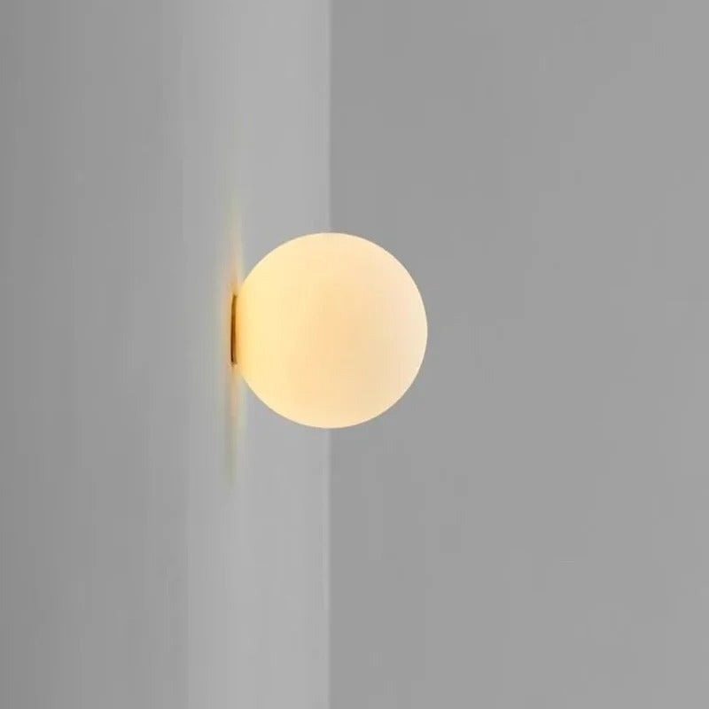 Globa Loftslampe Med Rund Glasskærm Og Blød Moderne Indendørs Belysning