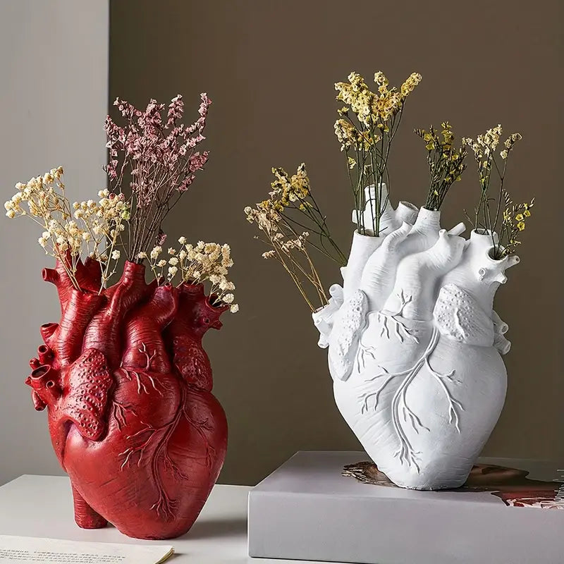 Hjerteformet Vase Med Dekorativ Form Til Blomster Og Indretning