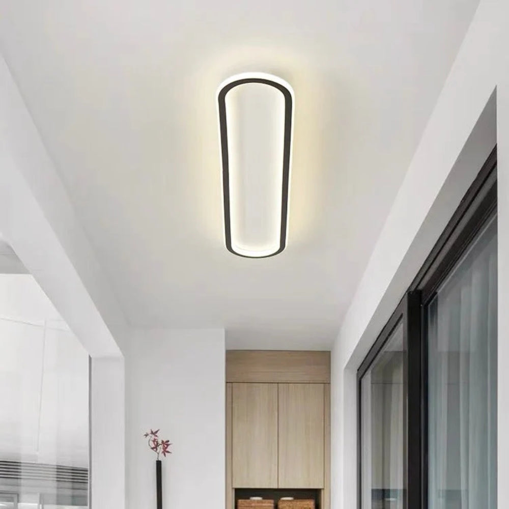 Langstrakt LED Loftlampe med Jævn Belysning til Korridorer og Indgangsområder