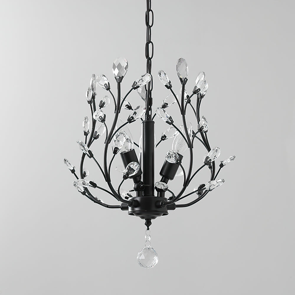 Elegant Loftlampe med Metalstruktur og Krystalakcenter for Tidløs Dekoration