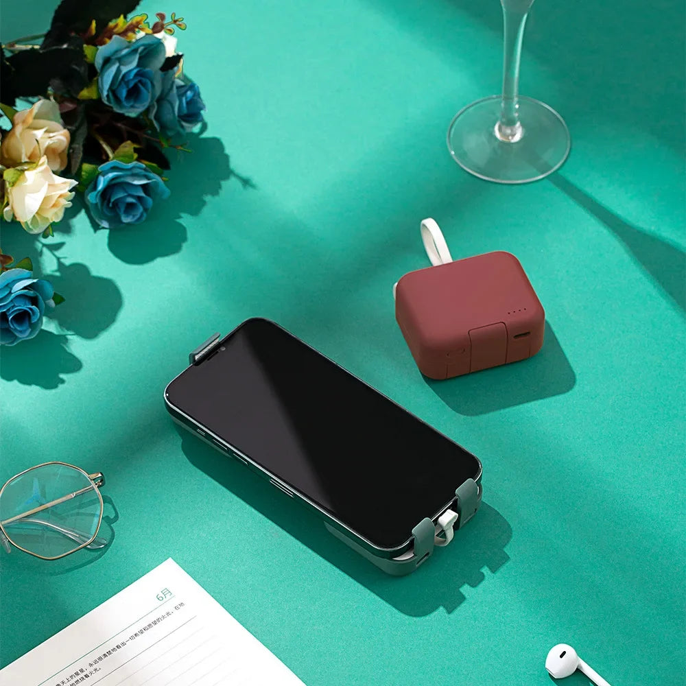 Kompakt Powerbank Med Hurtig Opladning Og Daglig Energi