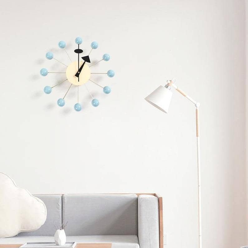 Minimalistisk Vægur med Stille Quartz og Moderne Indendørs Placering