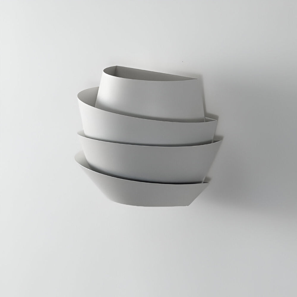 Skandinavisk Væglampe Med Dobbelt Lysudgang Og Moderne Design