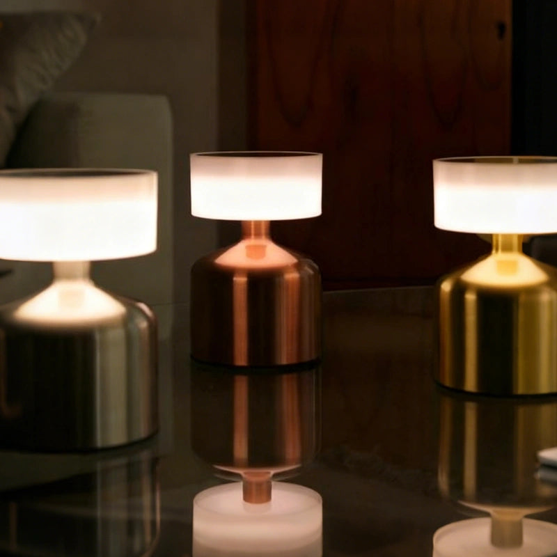 Ledbordlampe med Jernkrop og Touchstyret Indendørs Belysning