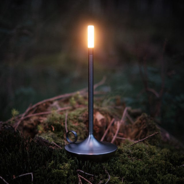Genopladelig LED-Bordlampe i Aluminium med 3 Lysstyrker