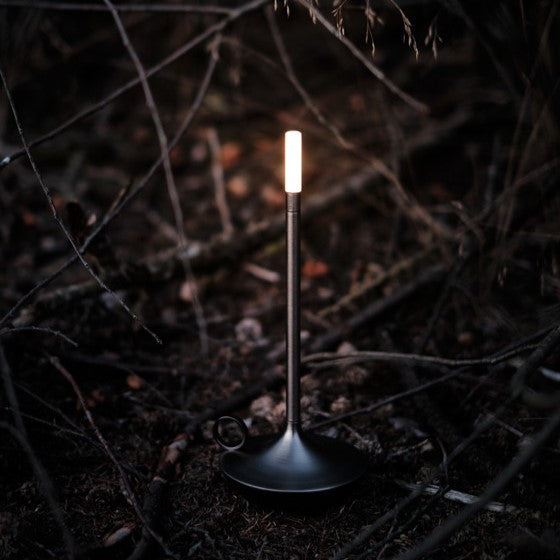 Genopladelig LED-Bordlampe i Aluminium med 3 Lysstyrker