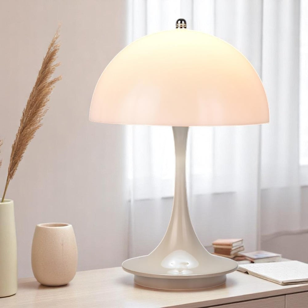 Bordlampe med Organisk Form og Trådløs Ledbelysning