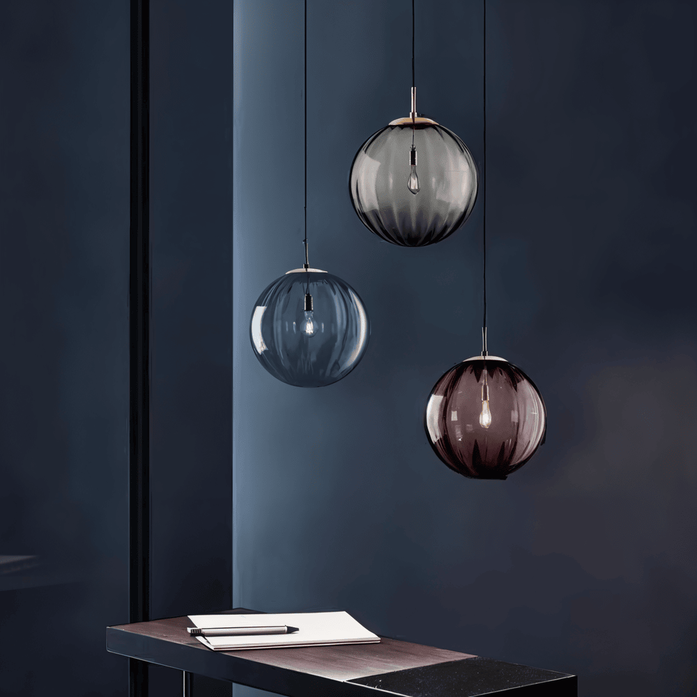 Nordisk Loftlampe Med Glasskærm Til Blød Harmonisk Belysning