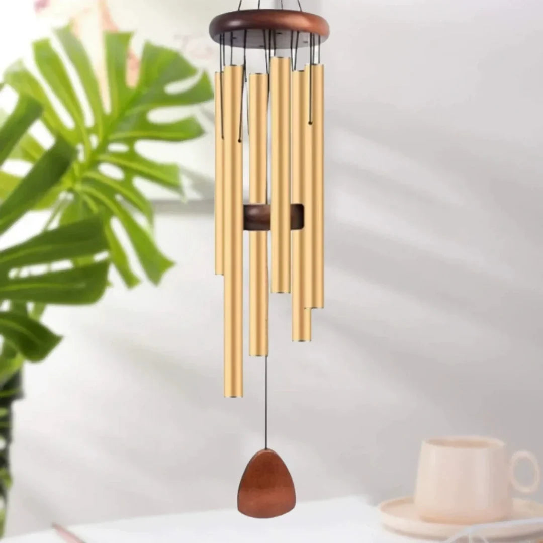 Vindspil Metal Med Bløde Toner Og Elegant Udendørs Design