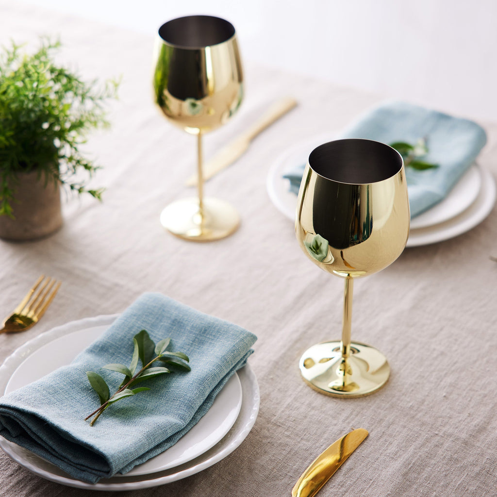 Vinbæger i Rustfrit Stål Med Elegant Design Til Hverdag Og Særlige Anledninger