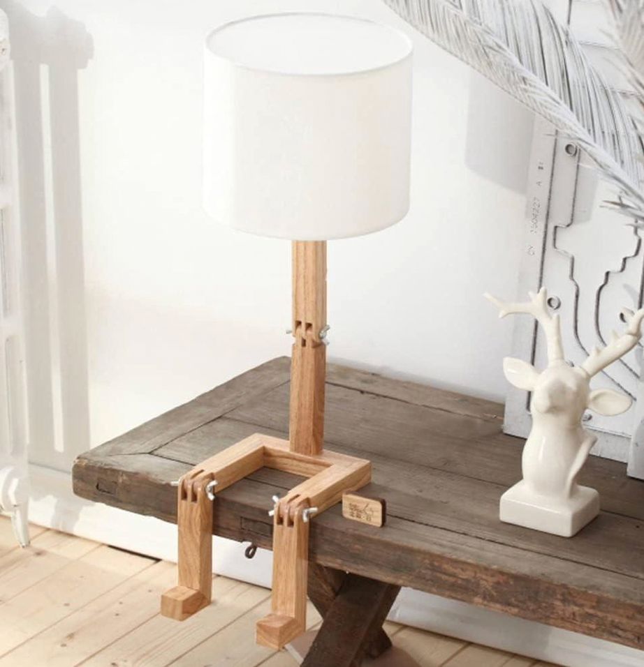 Skandi Bordlampe med Hylde og Justerbart Læsehoved