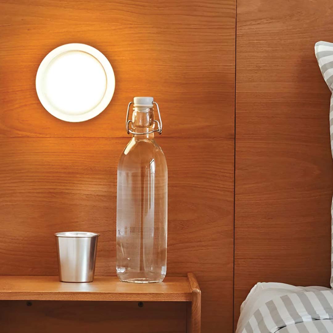 Væglampe Med Kuiltjesmønster Og Blød LED Glød Til Moderne Stemning