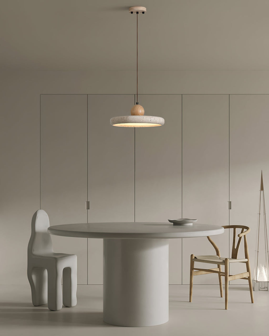 Loftlampe i Naturtravertin og Træ for Organisk og Kunstnerisk Indendørs Belysning