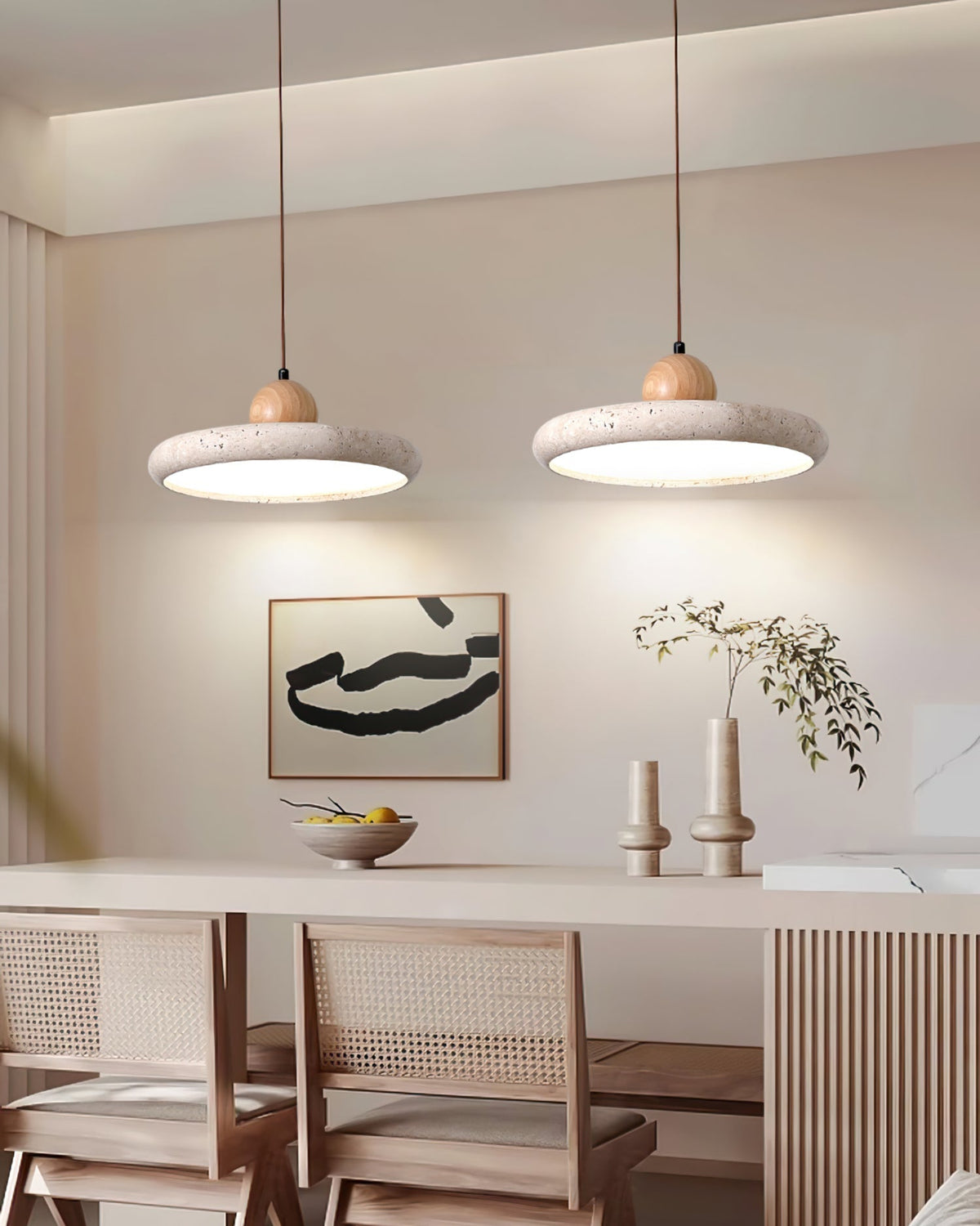 Loftlampe i Naturtravertin og Træ for Organisk og Kunstnerisk Indendørs Belysning