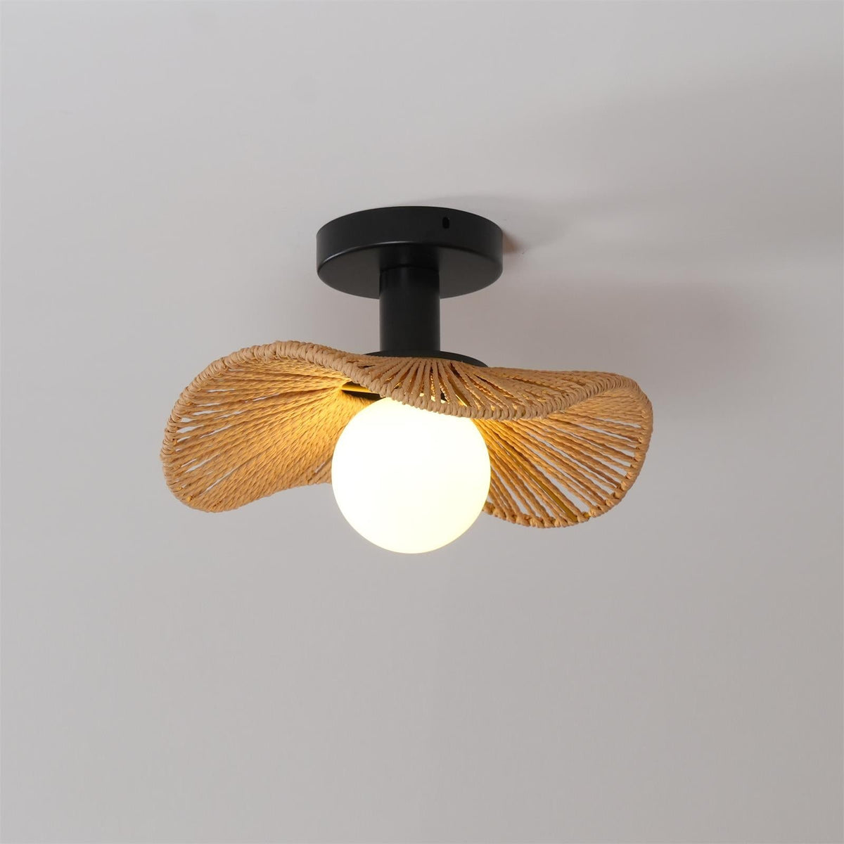 Loftlampe med Hampereb, Glas og Metal for Naturlig og Moderne Indendørs Belysning