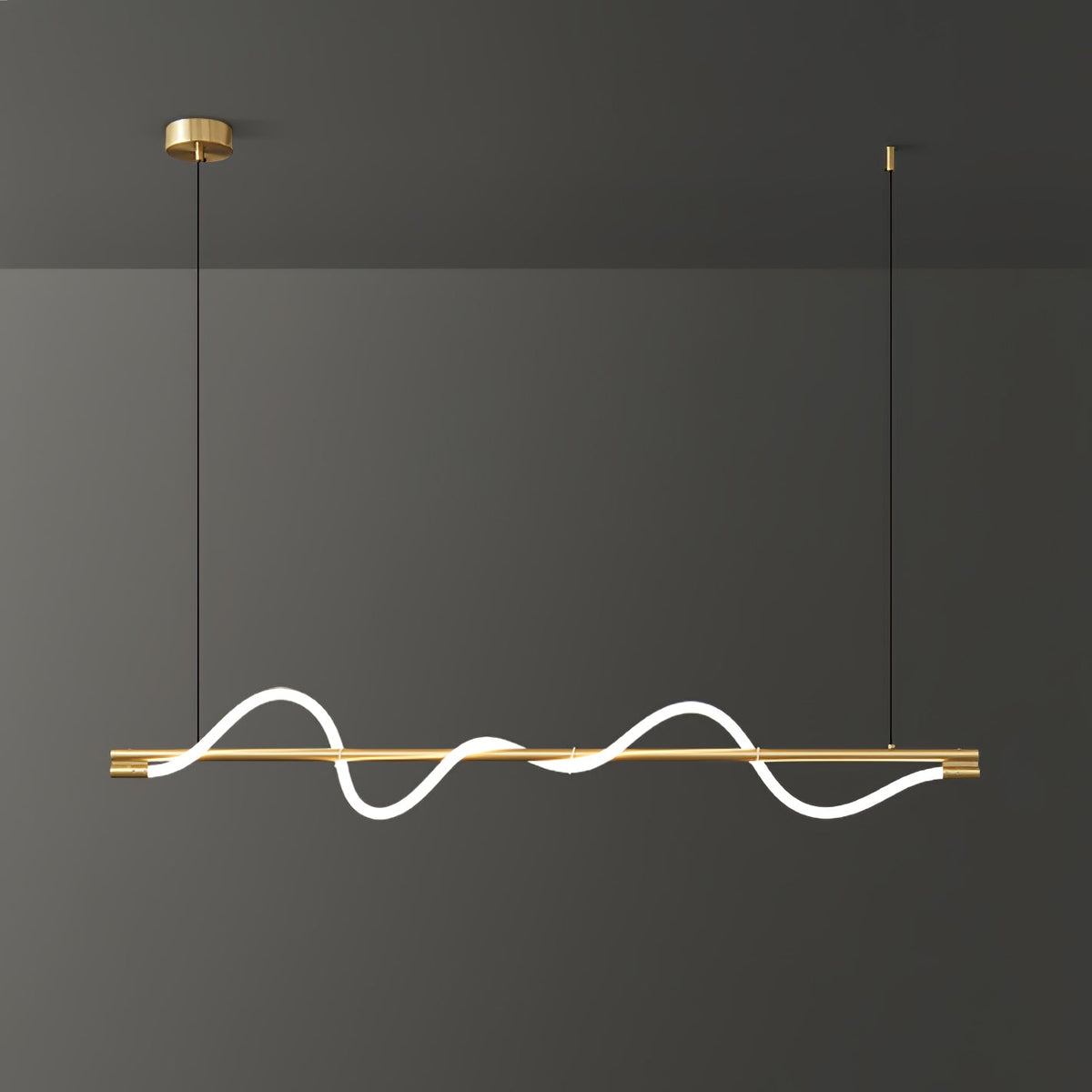 Minimalistisk Loftlampe med Silikonelinjer og Messingdetaljer for Moderne Indendørs Belysning