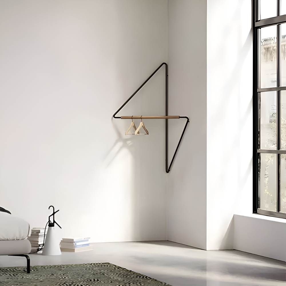 Garderobestander Med Geometrisk Design I Træ Og Metal Til Entré Og Badeværelse