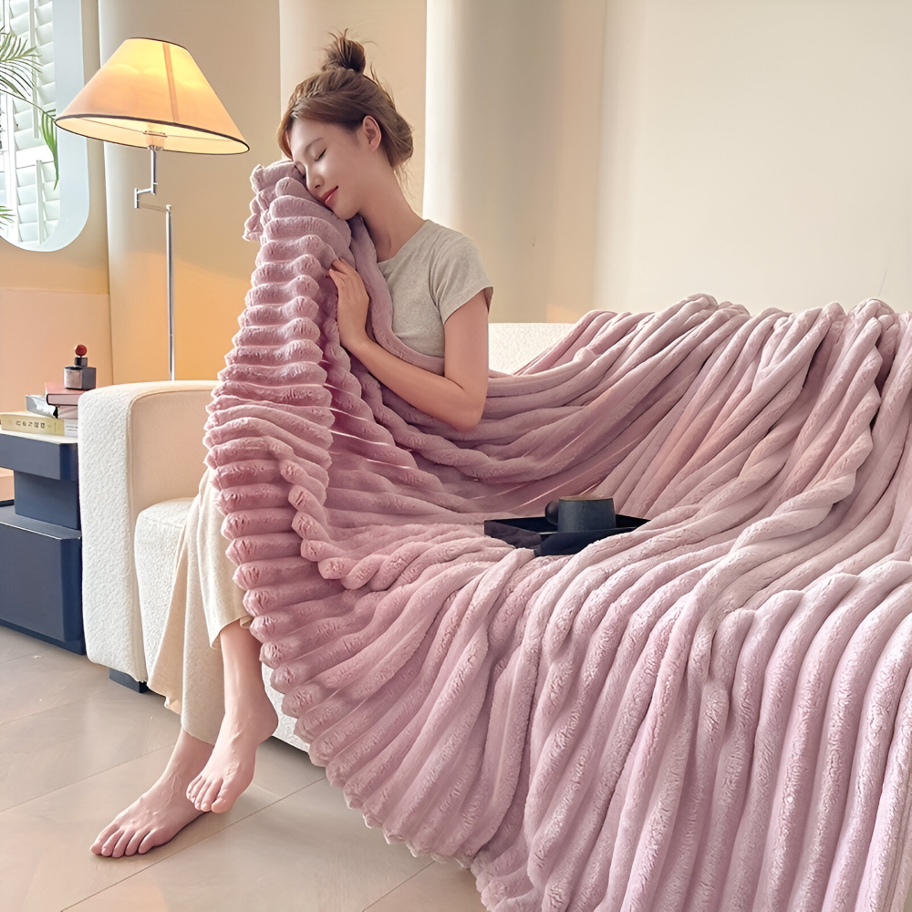 Blødt Fleeceplaid Med Elastisk Struktur Til Hygge I Alle Rum