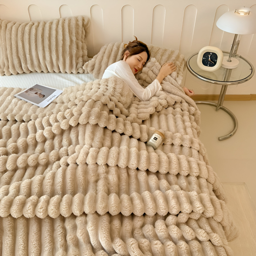Blødt Fleeceplaid Med Elastisk Struktur Til Hygge I Alle Rum