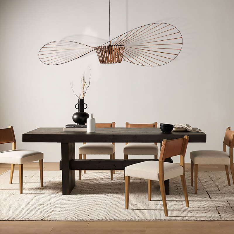 LED Pendellampe Med Svævende Design Og Moderne Silhuet