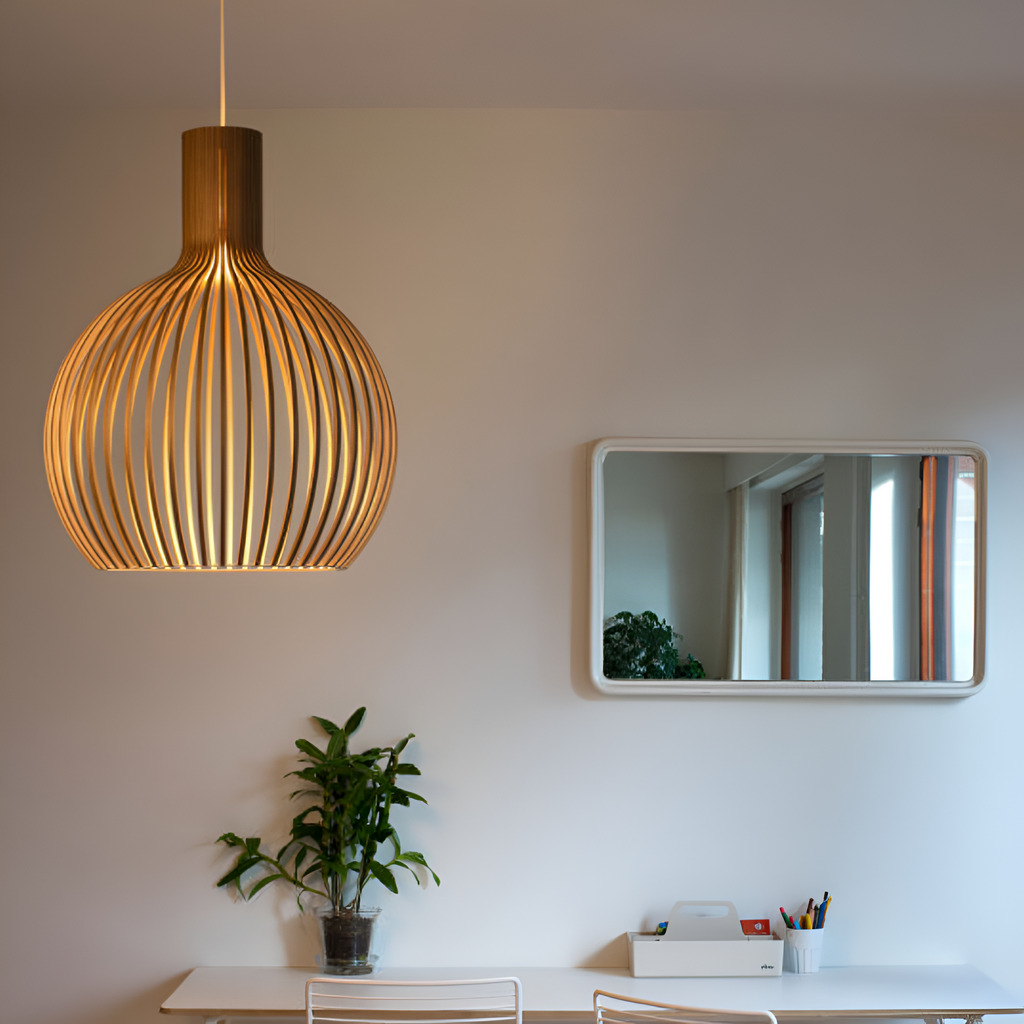Træ Pendellampe Med Nordisk Design Og Stemningsfuld LED-Belysning