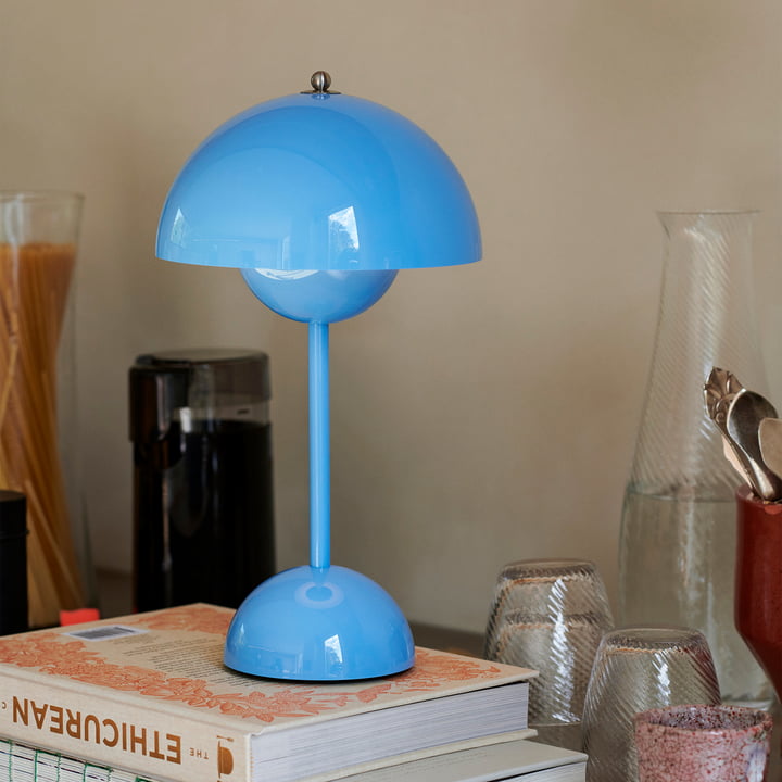 LED Bordlampe med Minimalistisk Design og Beroligende Varmt Lys