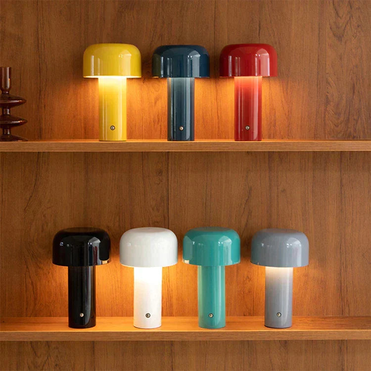 Bordlampe Der Skaber Varm Stemning Med Minimalistisk Svampeform Og Genopladelig Led Belysning