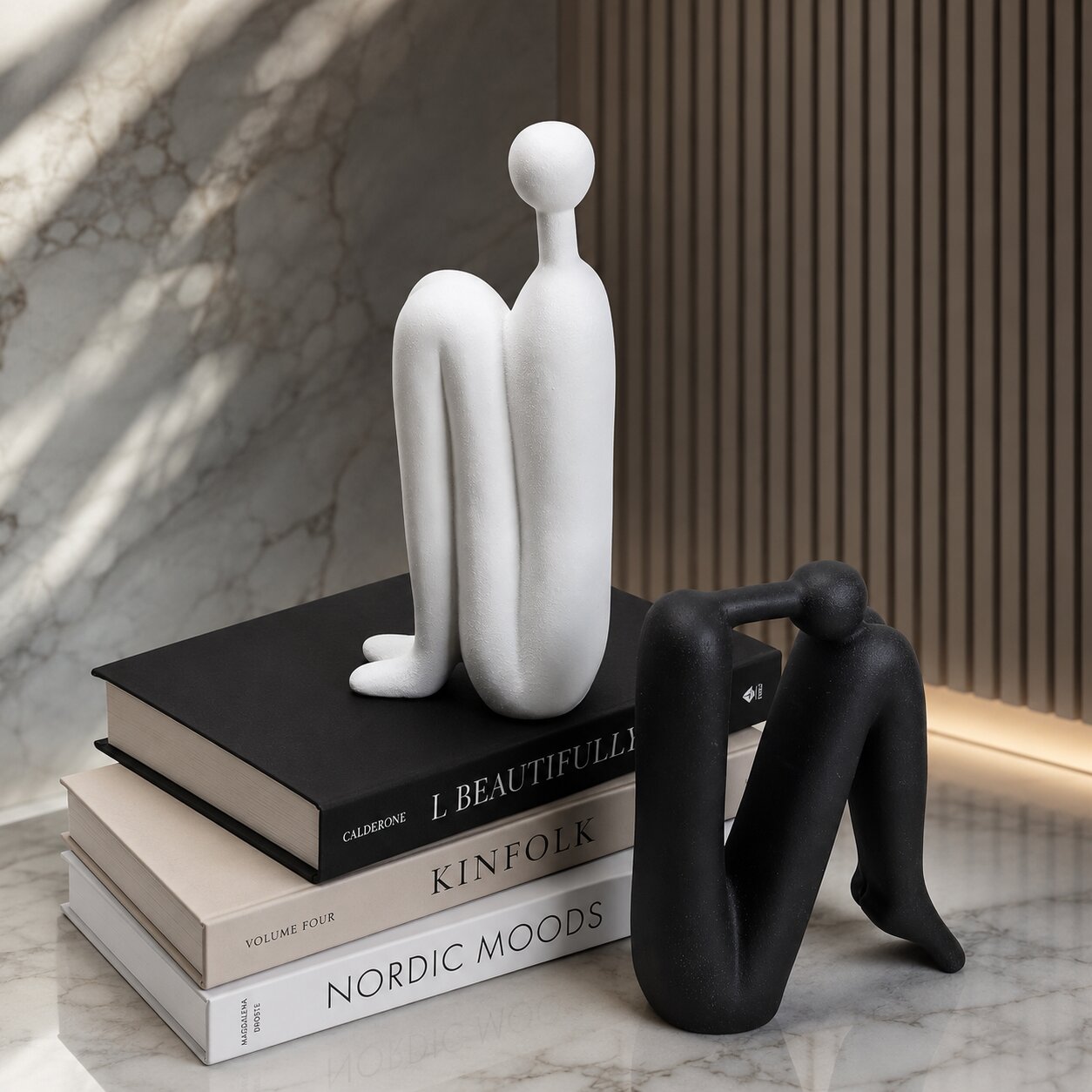Skulpturel Bogholder til Moderne Hylder